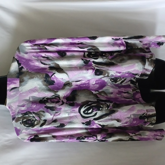 Womans Jacket, lightweight, zip front, stretchy - Picture 5 of 6